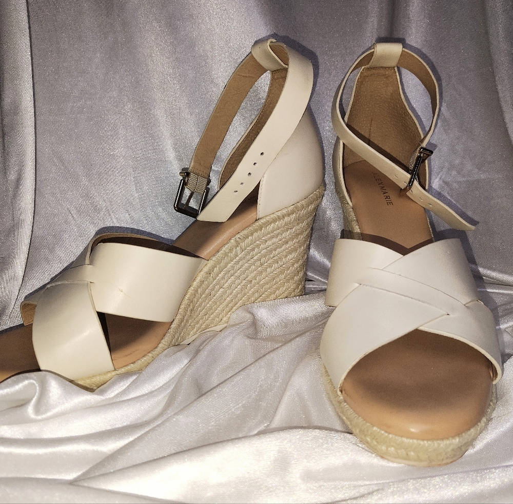 Size 11 Alex Marie wedges